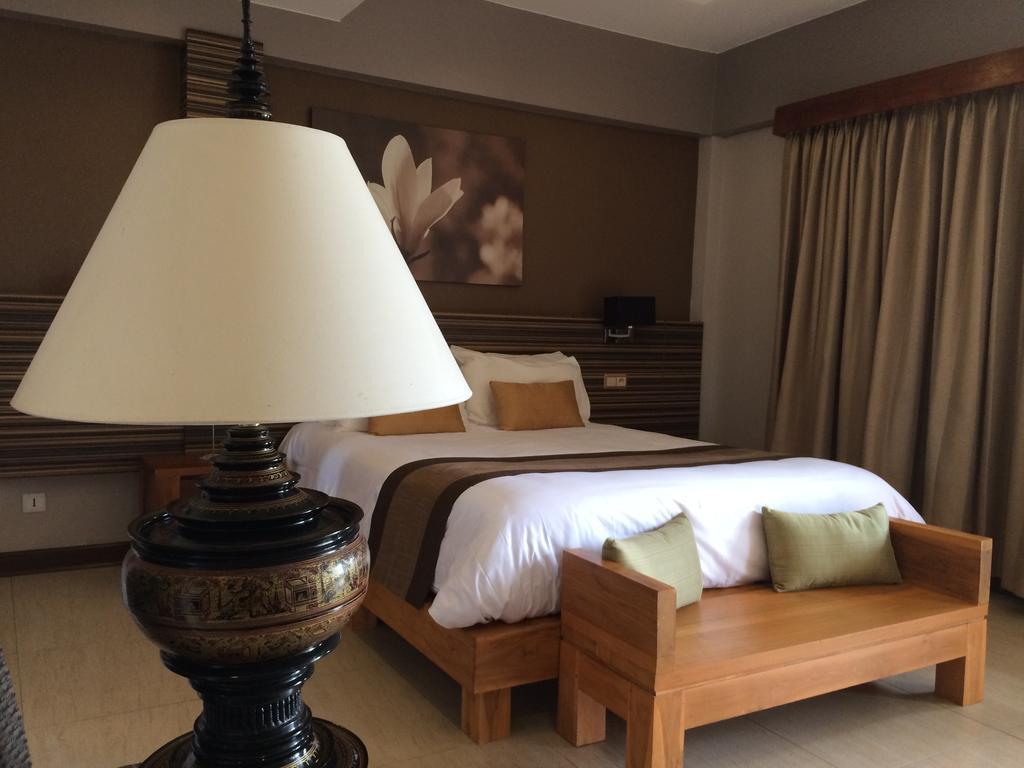 Hotel Colibri Kone Luaran gambar